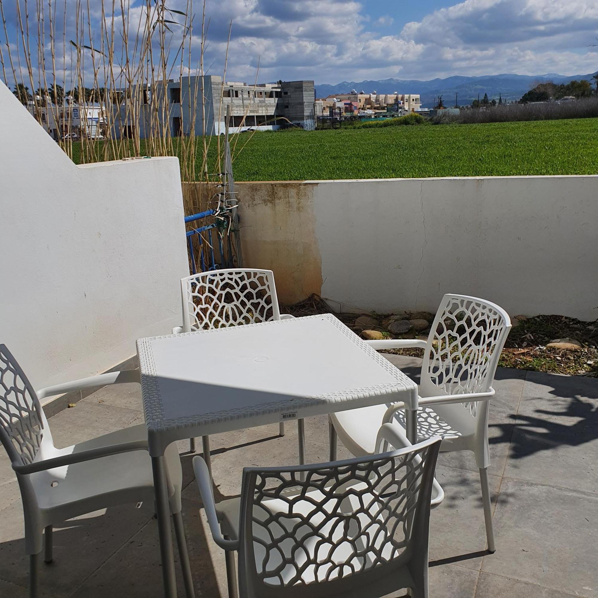 G&E Harbour Apartments Латхи Экстерьер фото