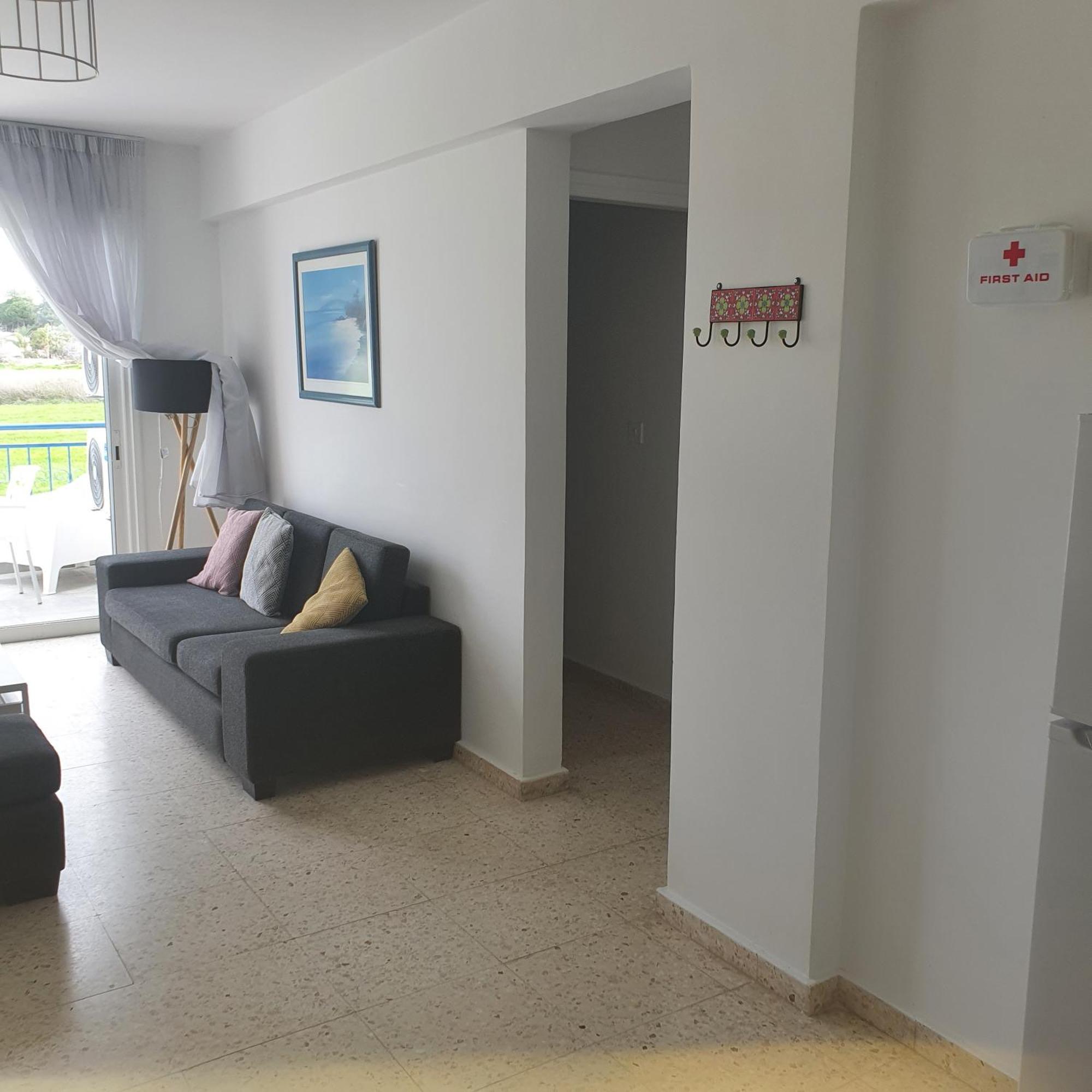 G&E Harbour Apartments Латхи Экстерьер фото