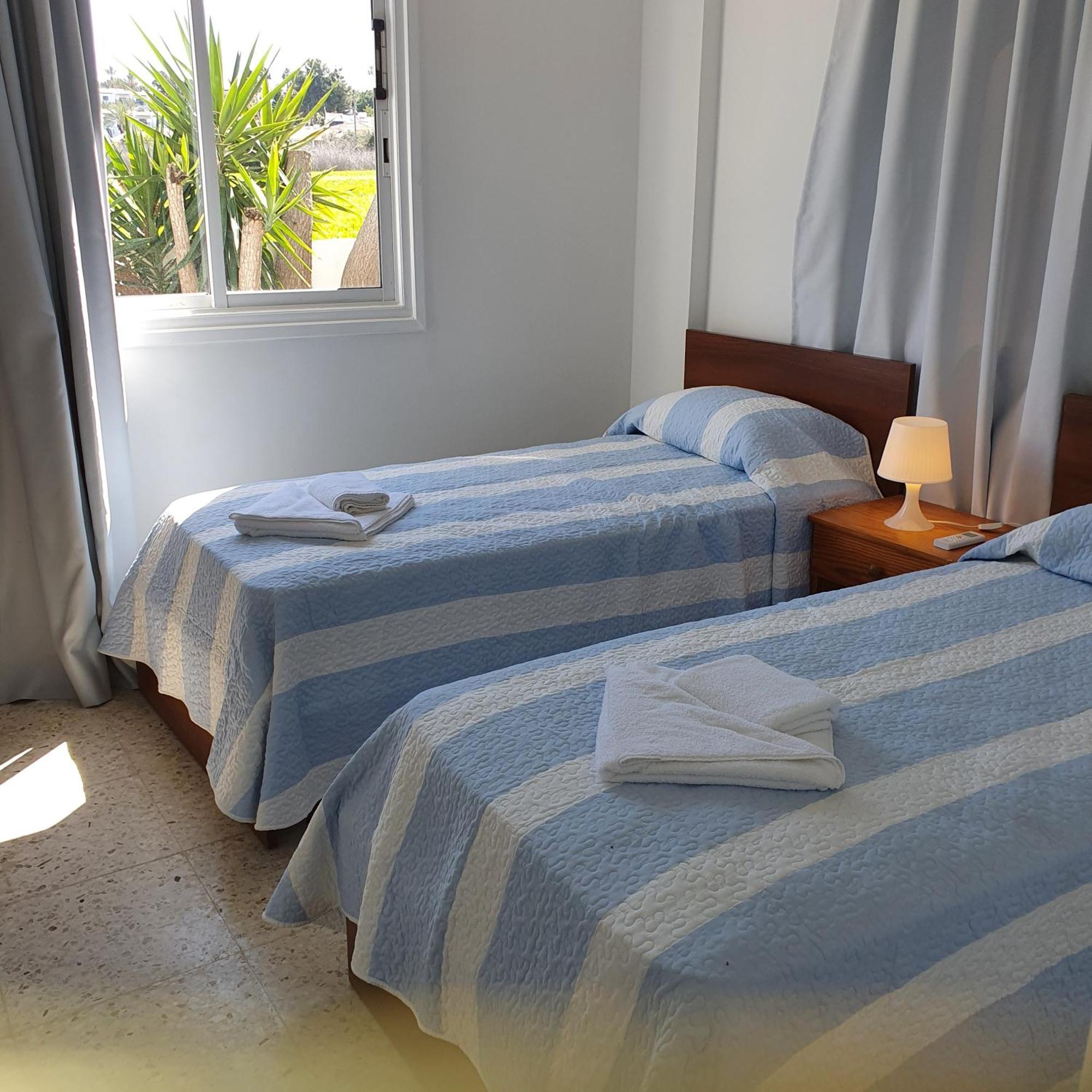 G&E Harbour Apartments Латхи Экстерьер фото