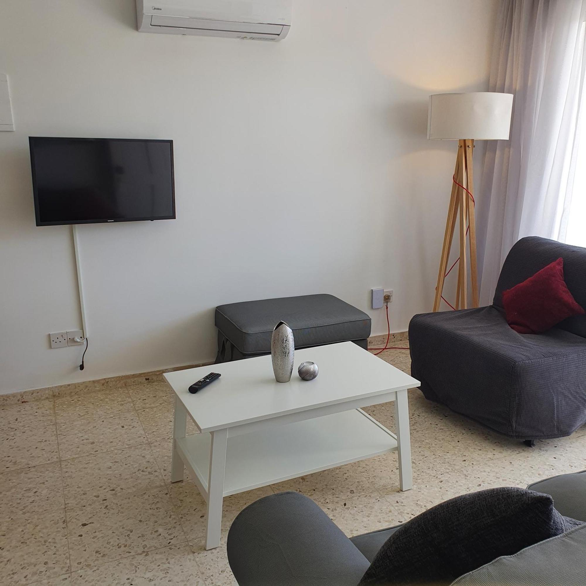 G&E Harbour Apartments Латхи Экстерьер фото