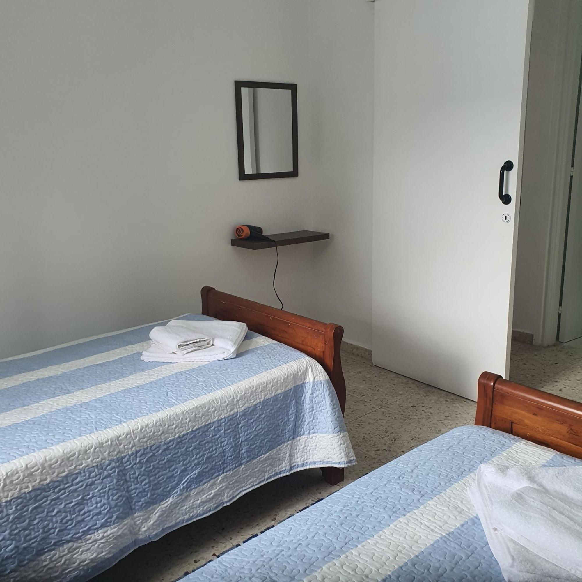 G&E Harbour Apartments Латхи Экстерьер фото